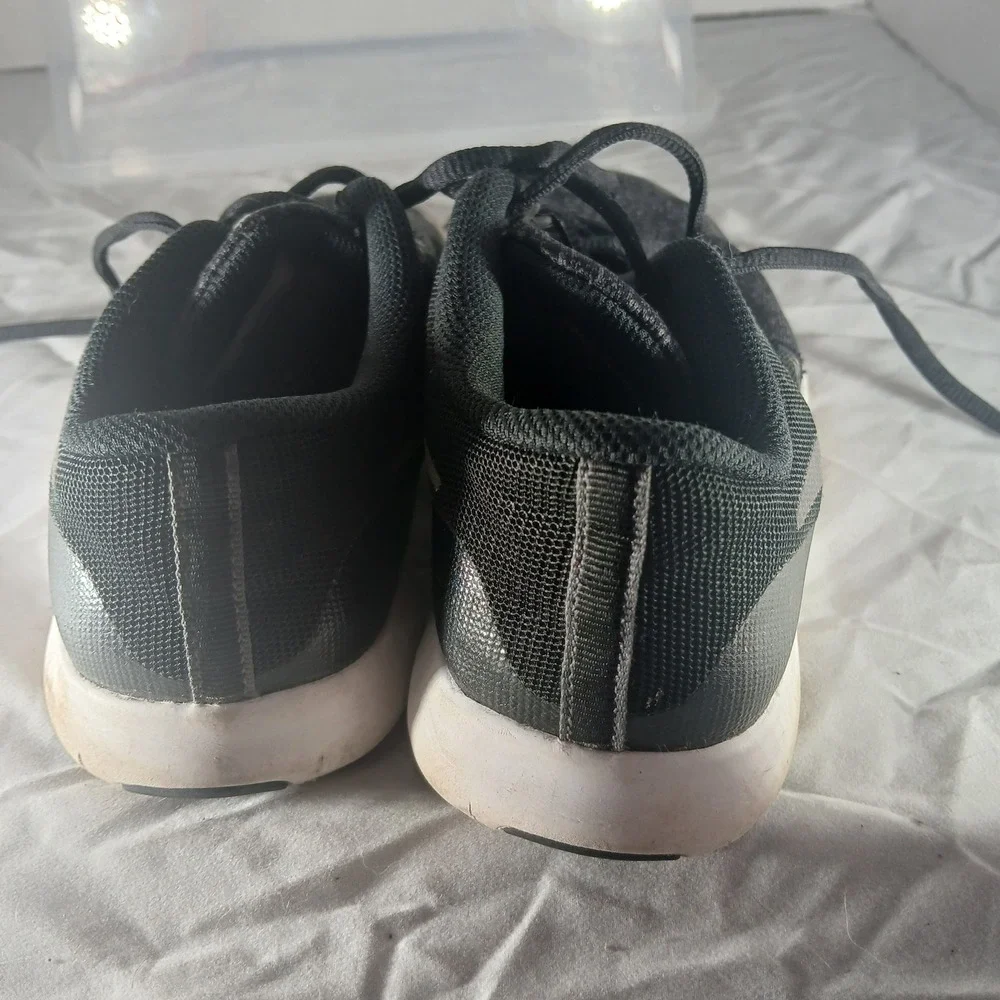 Nike Flex Experience RN 7 Youth Running Shoes Sneakers Black‎ Athletic Size 5Y